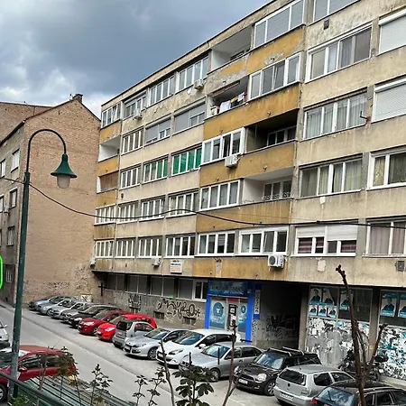 Apartment 5 *